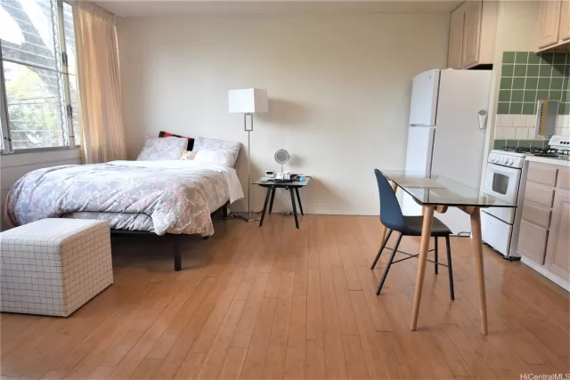 MLS: 202310669 Condo For Sale