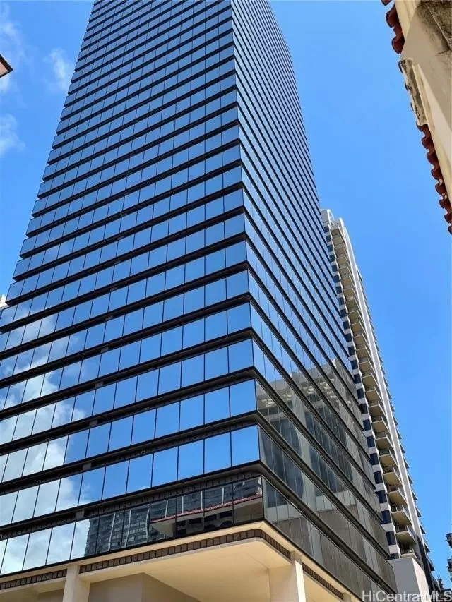MLS: 202310962 Condo For Sale