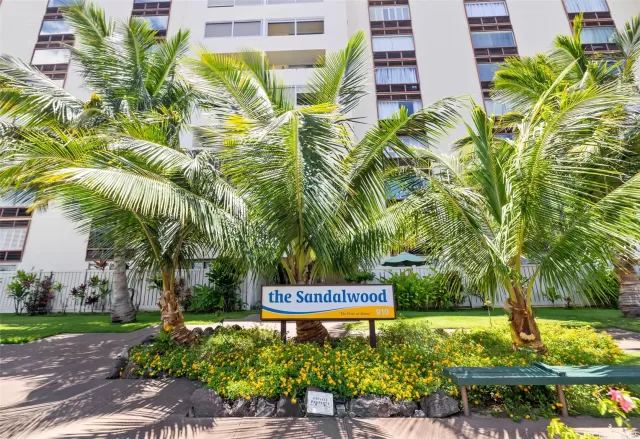 MLS: 202311059 Condo For Sale