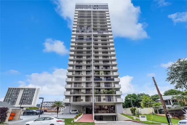 MLS: 202311080 Condo For Sale