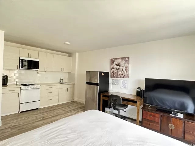 MLS: 202311702 Condo For Sale