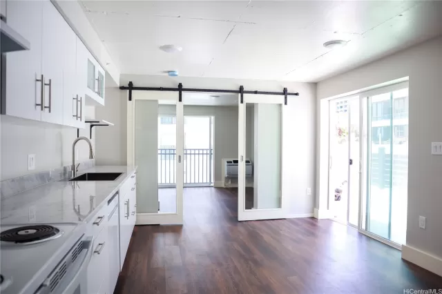 MLS: 202312929 Condo For Sale