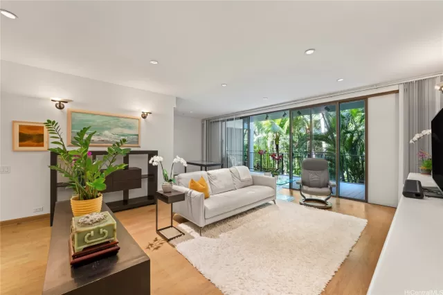 MLS: 202313103 Condo For Sale