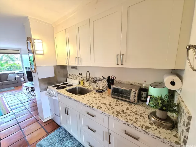 MLS: 202313315 Condo For Sale