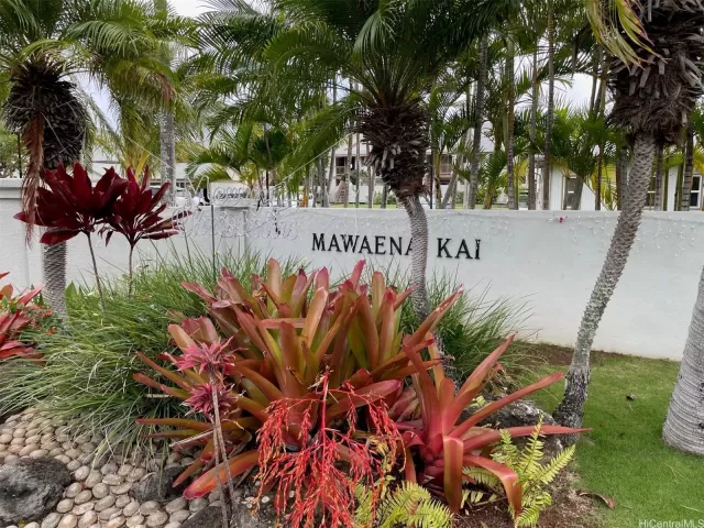 MLS: 202313853 Condo For Sale