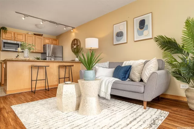 MLS: 202314039 Condo For Sale