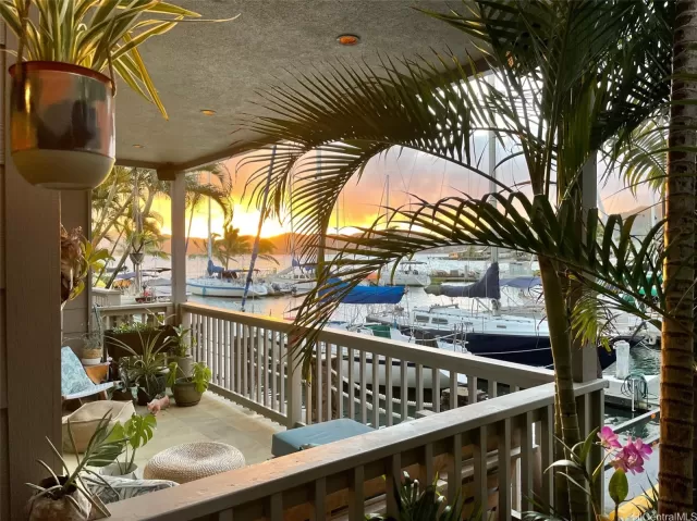 MLS: 202314116 Condo For Sale