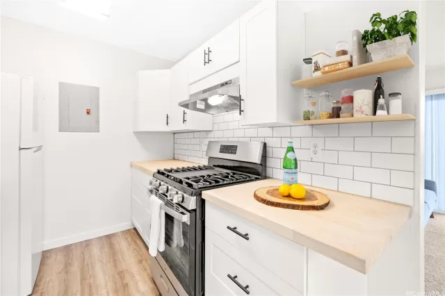 MLS: 202314327 Condo For Sale