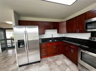 Photo #4: 202314785 Listing 