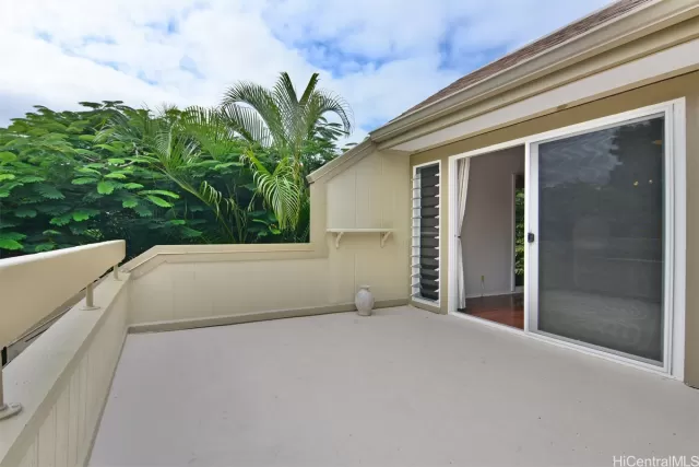 MLS: 202316452 Condo For Sale