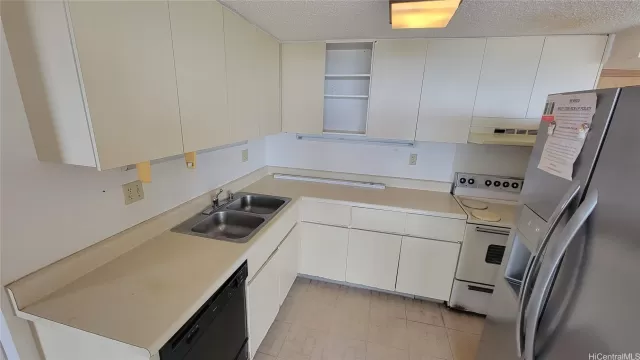 MLS: 202316492 Condo For Sale