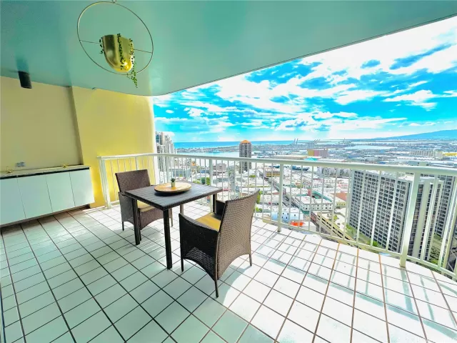 MLS: 202316830 Condo For Sale