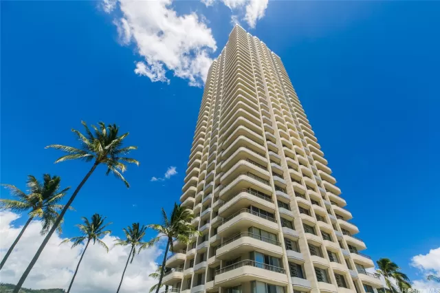 MLS: 202318933 Condo For Sale