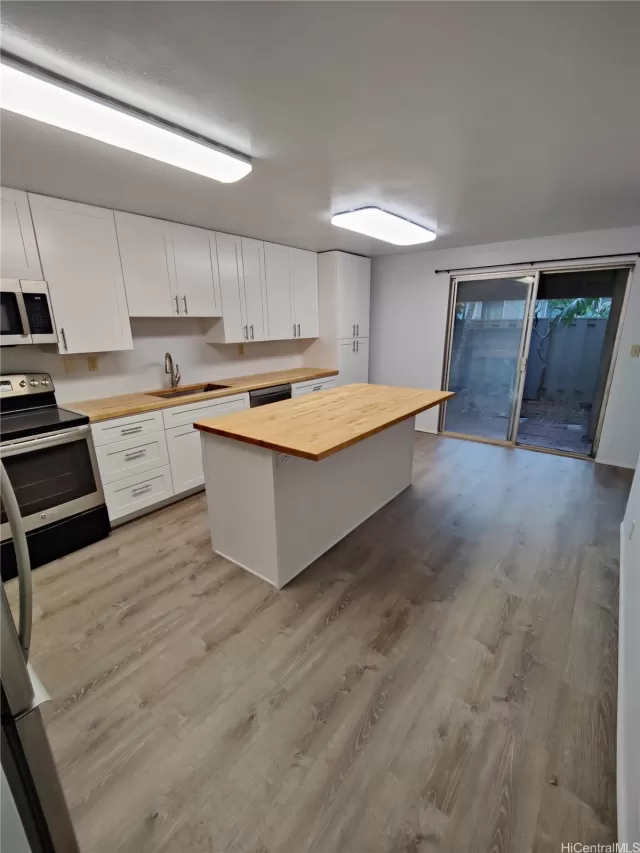 MLS: 202319231 Condo For Sale