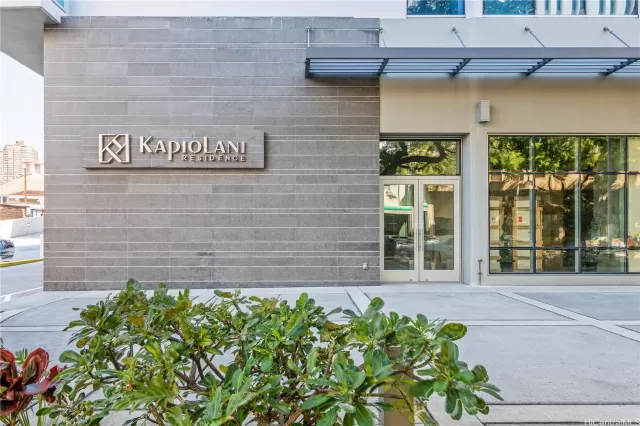 MLS: 202320260 Condo For Sale