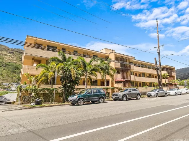MLS: 202321051 Condo For Sale