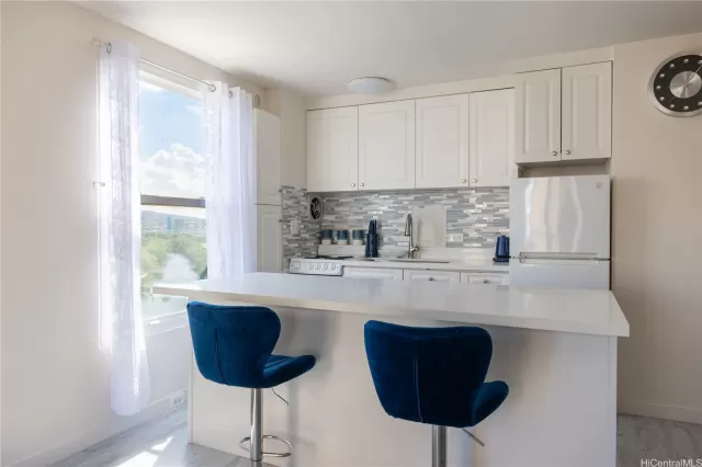 MLS: 202321502 Condo For Sale