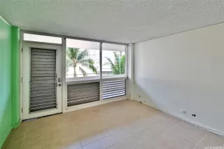 Photo #3: 202321602 Listing 