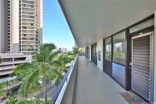 Photo #5: 202321602 Listing 