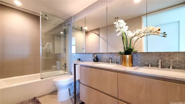 MLS: 202321614 Condo For Sale