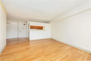 Photo #2: 202322431 Listing 