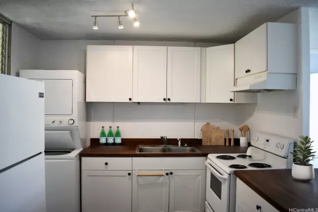 MLS: 202325546 Condo For Sale