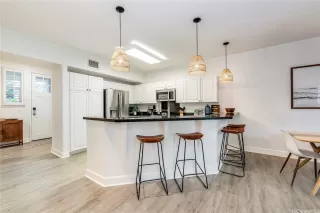 Photo #6: 202326511 Listing 