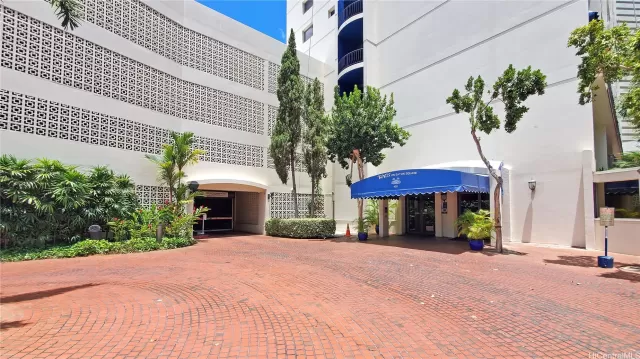 MLS: 202327934 Condo For Sale