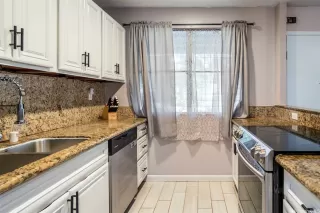 Photo #6: 202400236 Listing 