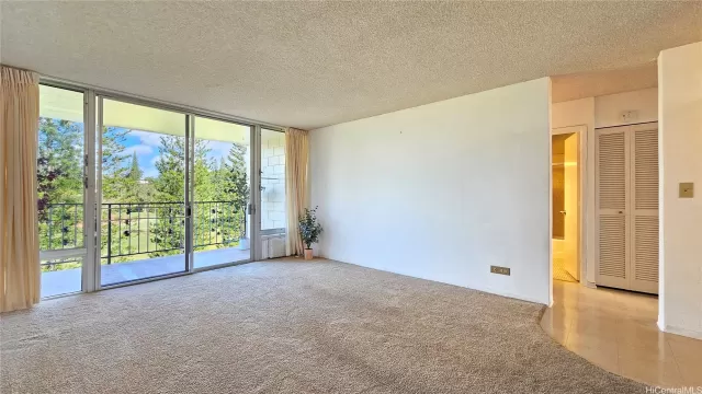 MLS: 202401132 Condo For Sale