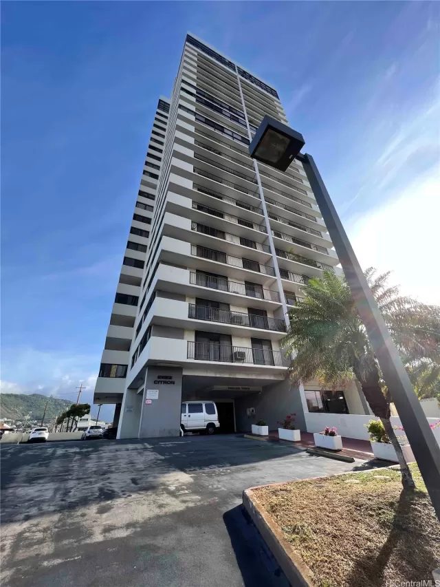 MLS: 202401221 Condo For Sale