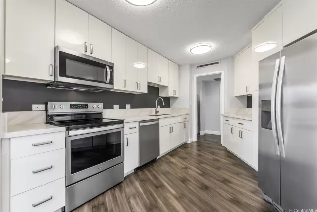 MLS: 202401392 Condo For Sale