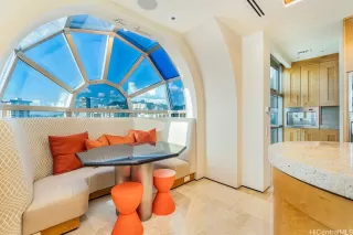 Photo #6: 202402870 Listing 