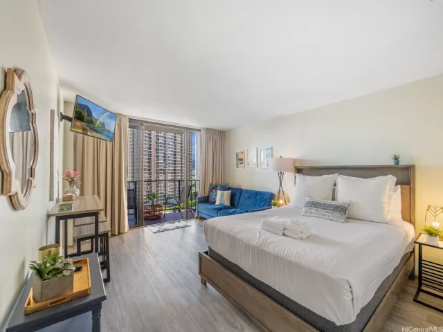 MLS: 202403027 Condo For Sale