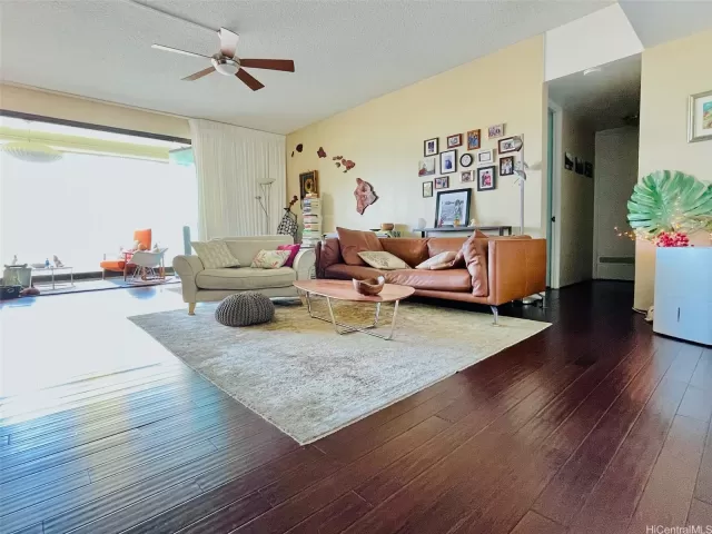 MLS: 202403212 Condo For Sale