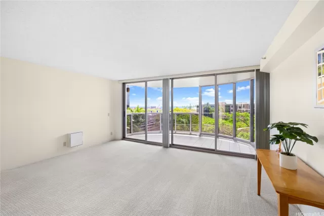 MLS: 202403354 Condo For Sale