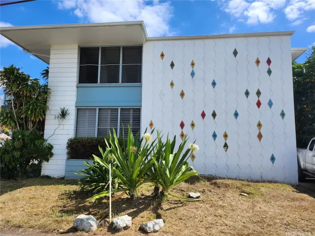 MLS: 202403389 Condo For Sale