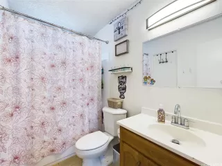 Photo #5: 202403718 Listing 