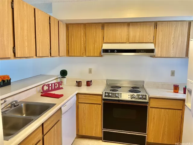 MLS: 202403798 Condo For Sale