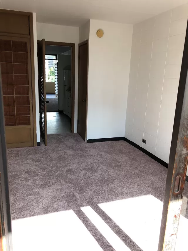 MLS: 202403844 Condo For Sale