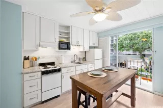 More Details about MLS # 202403926 : 424 WALINA STREET 31