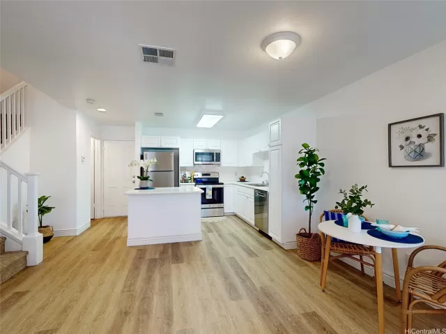 MLS: 202404018 Condo For Sale