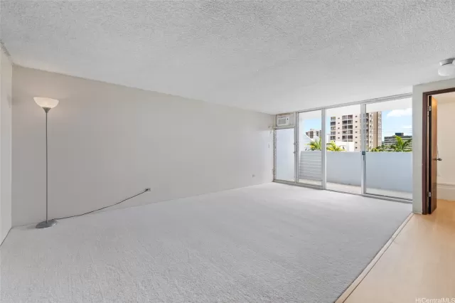 MLS: 202404128 Condo For Sale