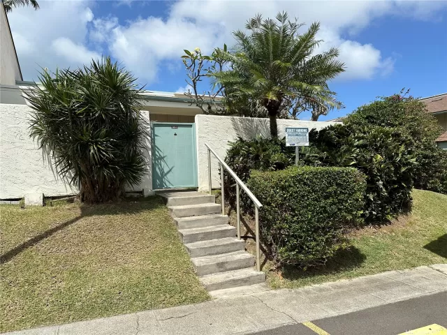 MLS: 202404272 Condo For Sale