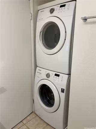 Photo #6: 202404302 Listing 