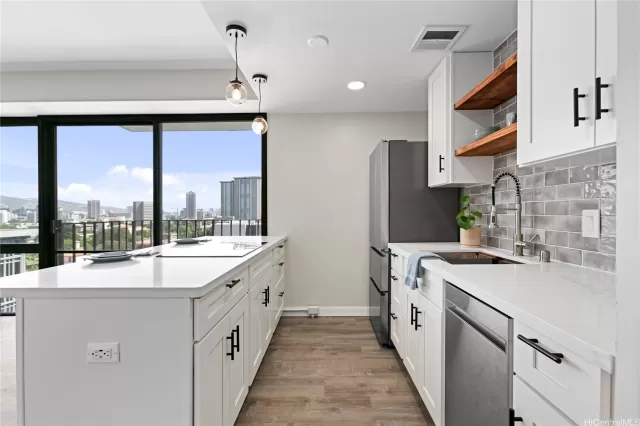 MLS: 202404712 Condo For Sale