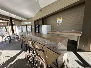 Photo #2: 202404863 Listing 