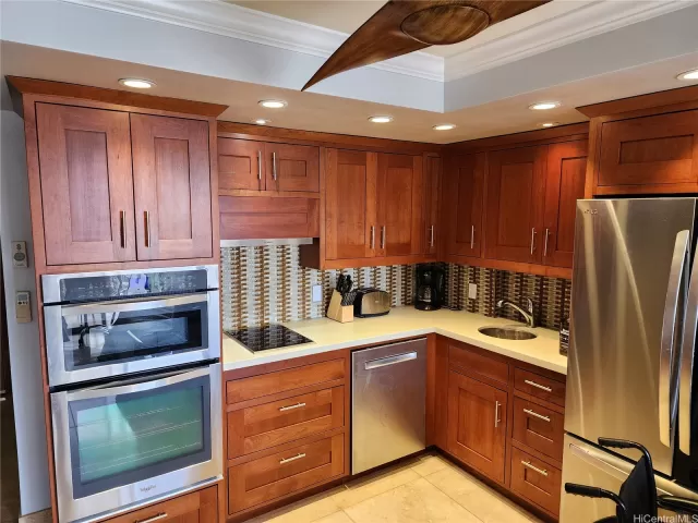 MLS: 202406180 Condo For Sale