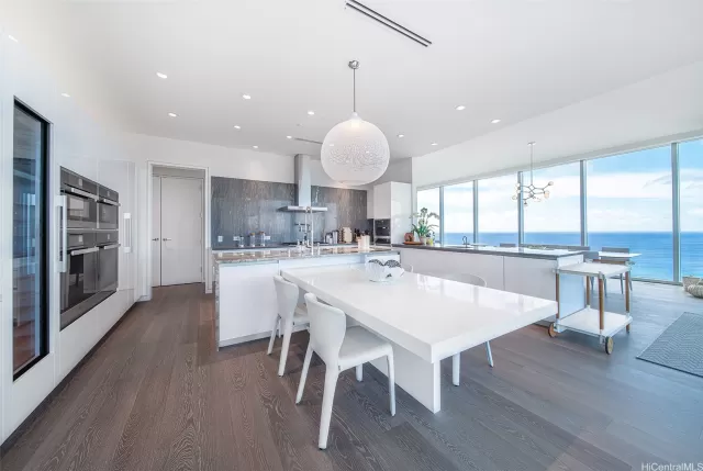 MLS: 202406298 Condo For Sale