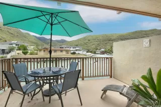 More Details about MLS # 202406463 : 6236 KEOKEA PLACE D104